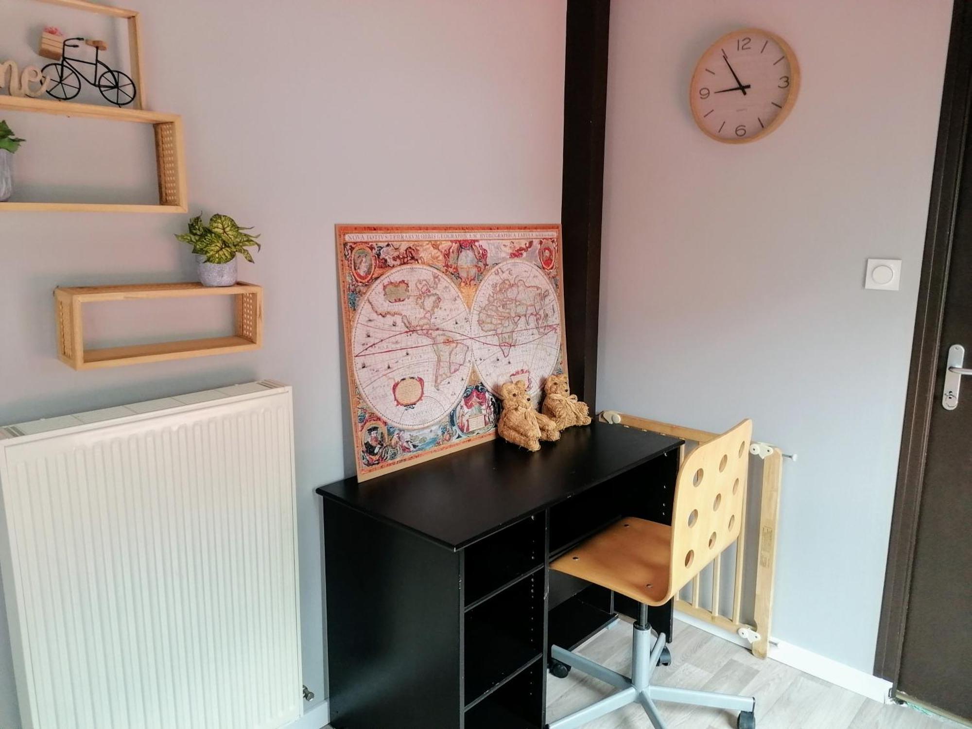 Chez Sylvie, Petit Dejeuner Offert Val-d'Ize エクステリア 写真